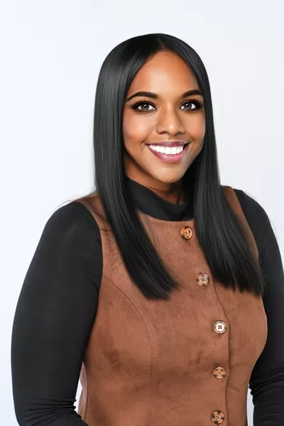 Nicollette Tucker - Client Services Specialist