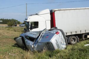 mistakes after big truck crash